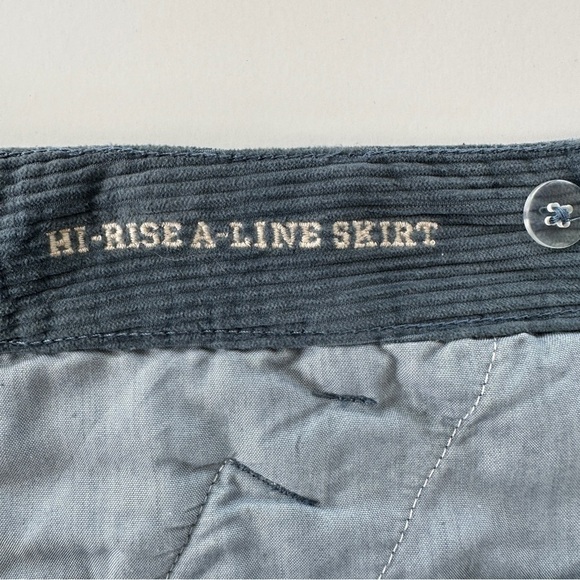 American Eagle high-rise a-line  mini skirt, in 💯 cotton corduroy - Picture 8 of 10